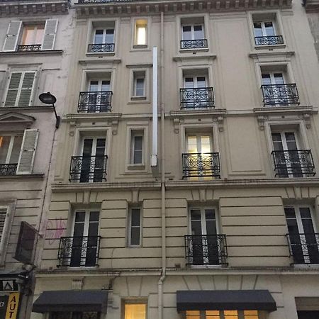 Pax Hotel Paryż Zewnętrze zdjęcie