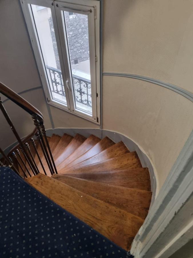 Pax Hotel Paryż Zewnętrze zdjęcie