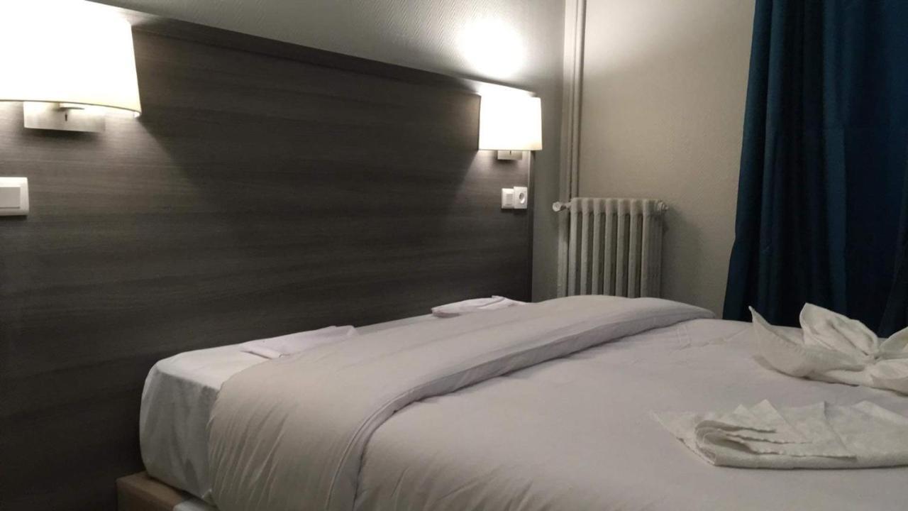Pax Hotel Paryż Zewnętrze zdjęcie