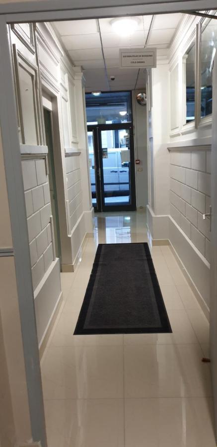 Pax Hotel Paryż Zewnętrze zdjęcie